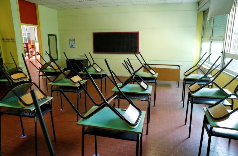В МОН объяснили, что будет с осенними каникулами в школах Украины
