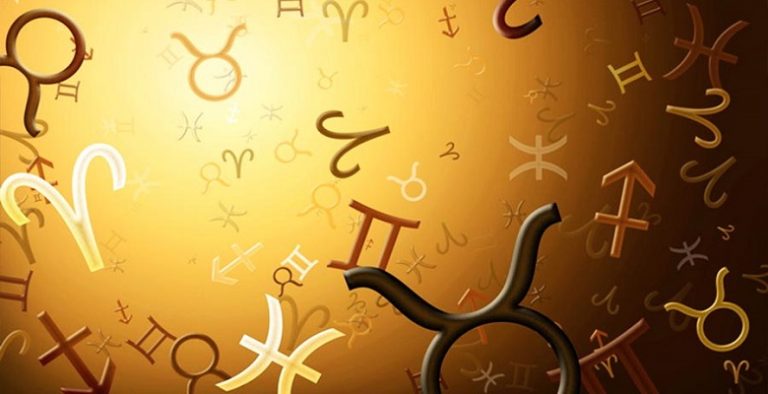Трем знакам Зодиака в декабре 2022 повезет с деньгами &#8212; астрологи