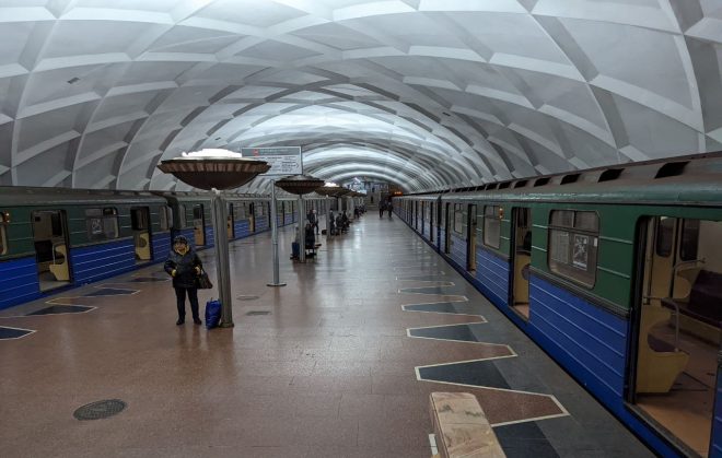 В Харькове после ракетных атак остановлен электротранспорт, на маршруты выводят автобусы