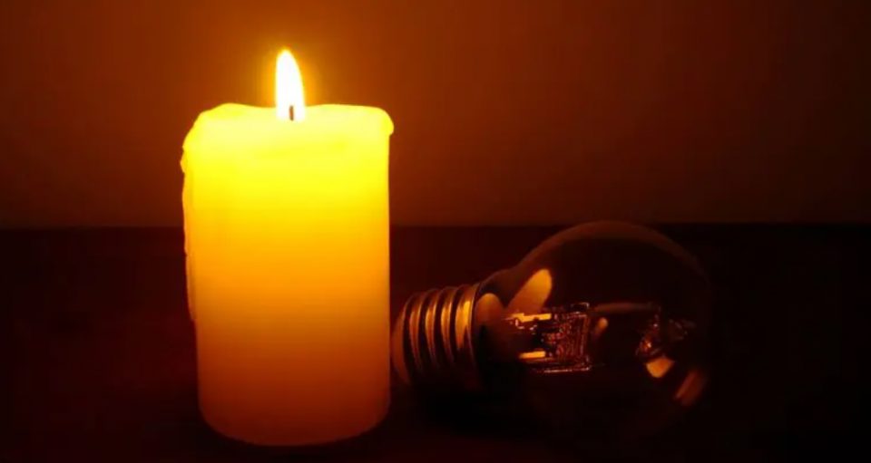 В каждой области Украины без света остаются до 400 тысяч потребителей &#8211; Кабмин