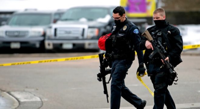 В США 8 человек были застрелены во время авто-шоу в парке отдыха