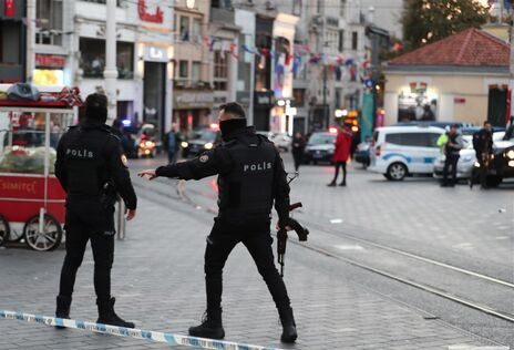 Взрыв на улице в Стамбуле: 6 погибших, 53 пострадавших
