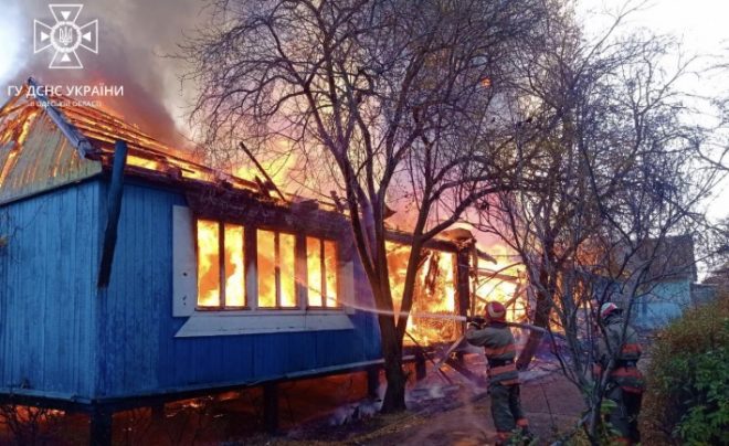 В Черноморске Одесской области произошел пожар на базе отдыха: подробности