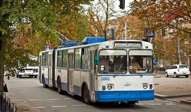 В Черкассах остановили движение троллейбусов: что известно