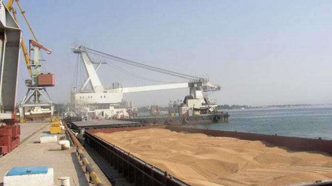 За 2 дня из одесских портов на экспорт отправили еще 342 тысячи тонн украинской агропроудкции