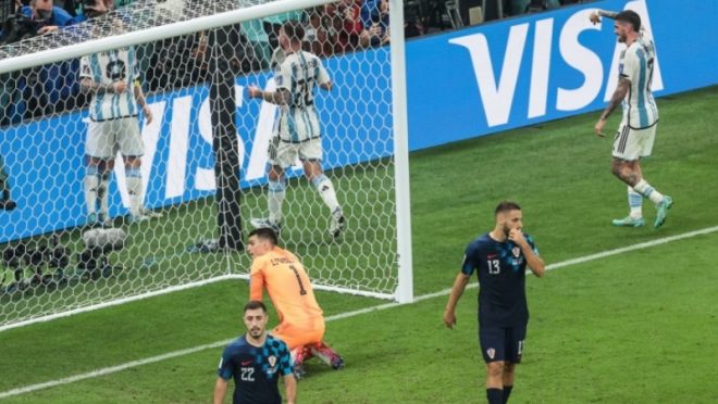 Сборная Аргентины стала первым финалистом Кубка мира по футболу в Катаре