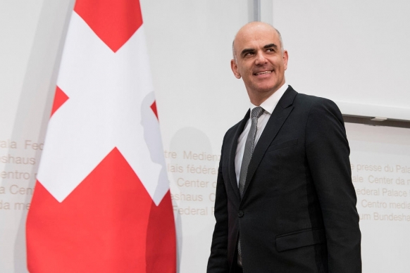 Новым президентом Швейцарии избрали главу МВД