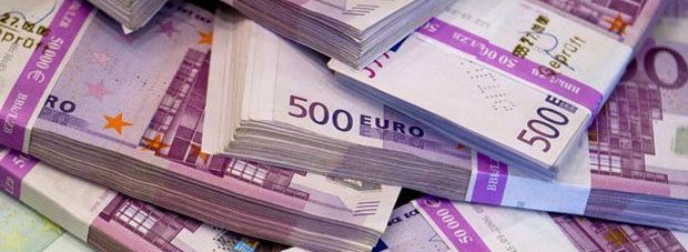 Официальный курс евро в Украине впервые превысил уровень 40 гривен
