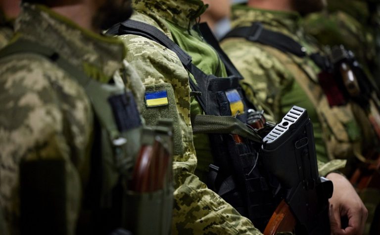 В Украине военнослужащих, военнообязанных и резервистов будут осматривать на состояние опьянения