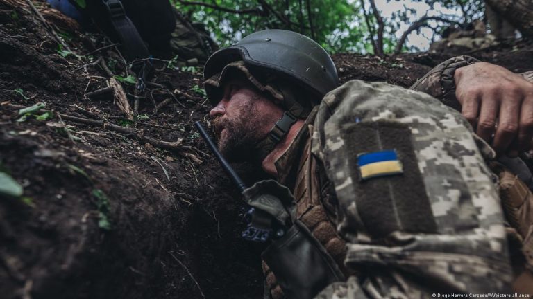 Публичные заявления властей Украины о ситуации на фронте не совпадают с реальными оценками ситуации &#8212; Bild