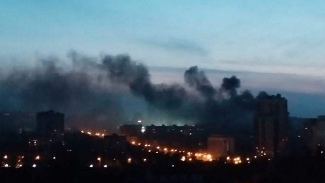 После удара по центру Донецка погибли четыре человека и трое ранены
