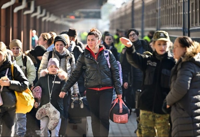 Украинские беженцы в Австрии получат доступ к рынку труда