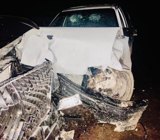 В Буковеле столкнулись два авто: пьяный водитель Opel и его пассажир получили травмы