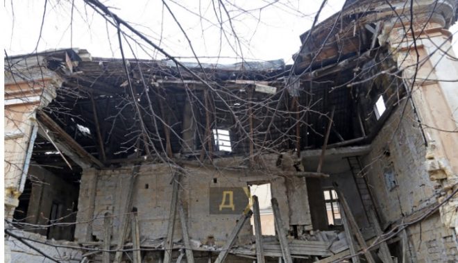 В Одессе обрушилась стена старинного здания