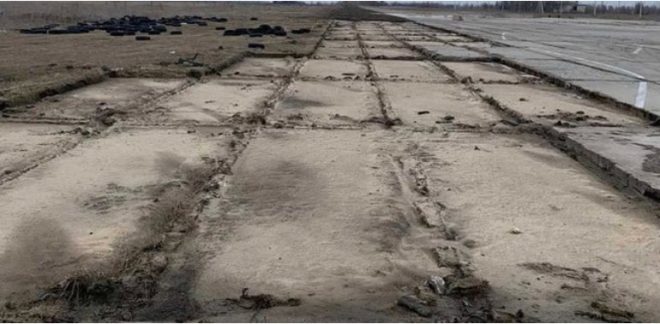 На аэродроме под Запорожьем украли бетонные плиты с рулевых дорожек