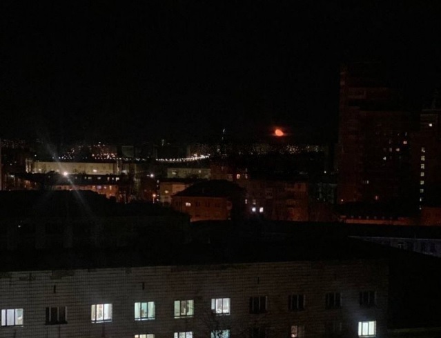 Над Киевом взошла &#171;кровавая&#187; Луна: что говорят ученые