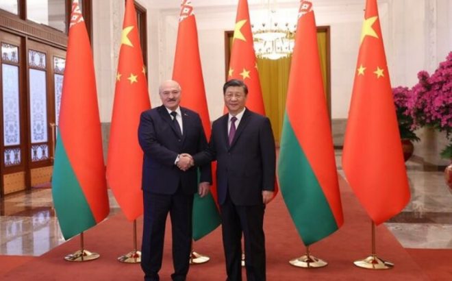 Лукашенко и Си Цзиньпин провели переговоры о сотрудничестве в формате &#171;один на один&#187;: итоги