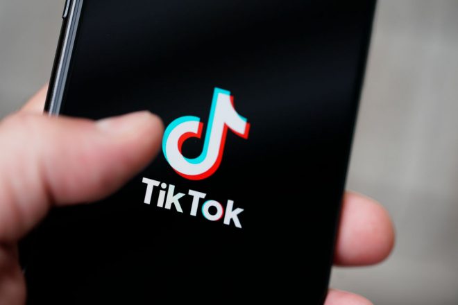 Tik Tok ограничит время пользования социальной сетью для детей и подростков