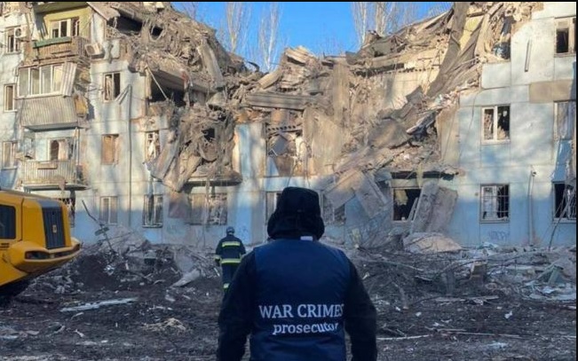 Ракетный удар по дому в Запорожье: стало известно о 4 погибших, 5 человек считаются пропавшими без вести