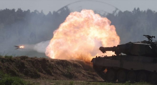 У границы Украины начались совместные учения США и Польши: задействованы танки Abrams и БМП Bradley