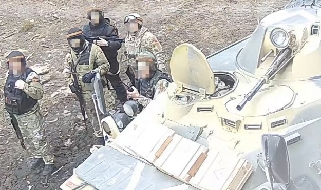 Расстрел авто с гражданскими в Гостомеле: пятеро российских военных пойдут под суд