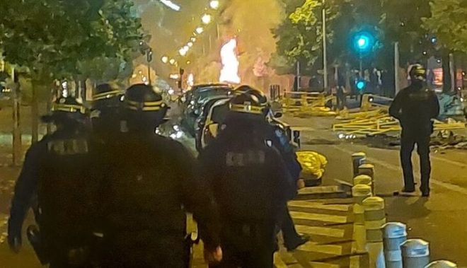 Во Франции &#8212; беспорядки после убийства 17-летнего подростка: Макрон собрал экстренное заседание Совбеза