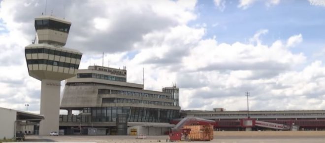 Тысячи украинцев поселились в аэропорту Берлина: социальное жилье в Германии сейчас найти невозможно