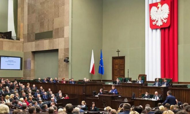 Польский Сейм выразил вотум доверия правительству Туска