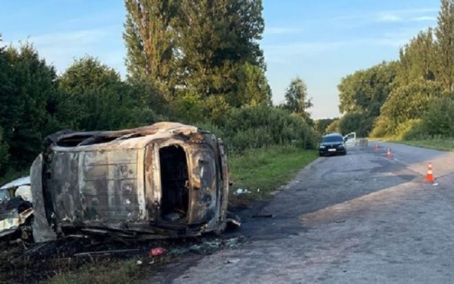 Семья из 4-х человек погибла в ДТП в Хмельницкой области