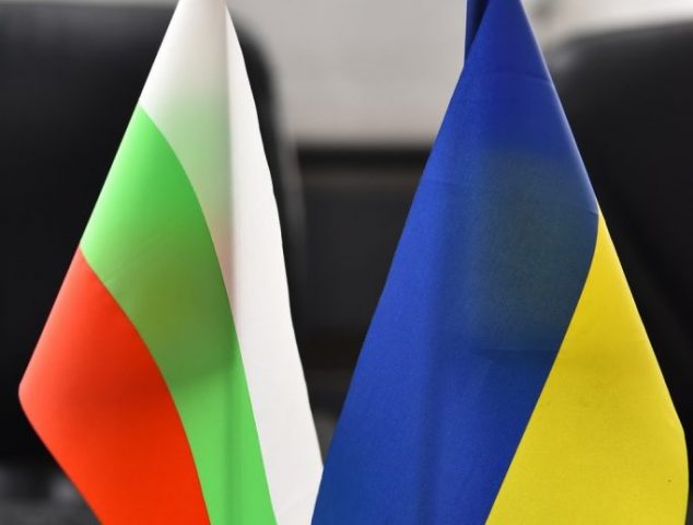 Парламент Болгарии окончательно одобрил передачу Украине 100 БТР