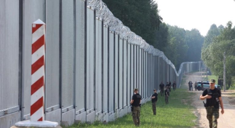 Литва с соседними странами планируют учения по закрытию границы с Беларусью