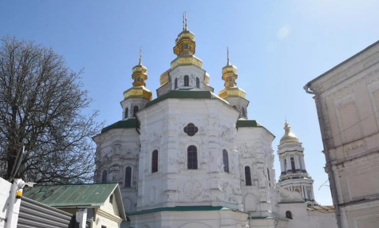 В Киево-Печерской лавре собирают деньги на залог для митрополита Павла