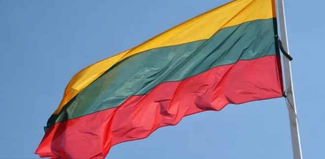 Власти Литвы предупредили: до 11 марта 2024 зарегистрированные в РФ автомобили должны покинуть страну