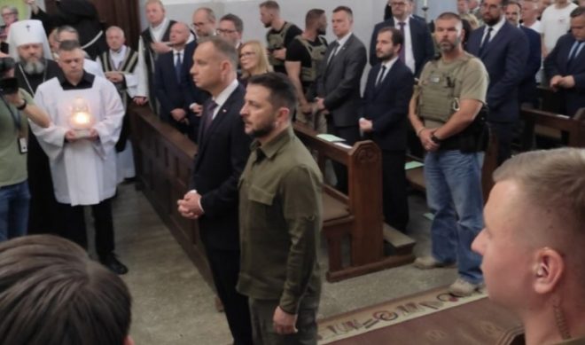 СМИ сообщают о неанонсированной встрече в Луцке Зеленского и Дуды