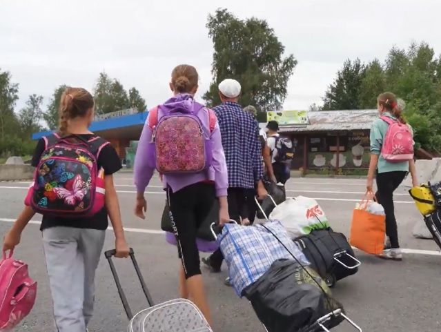 В Украину вернули группу депортированных детей