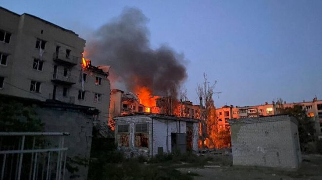 После двух ракетных ударов РФ по Покровску погибли пять человек, в том числе замглавы ГСЧС в Донецкой области