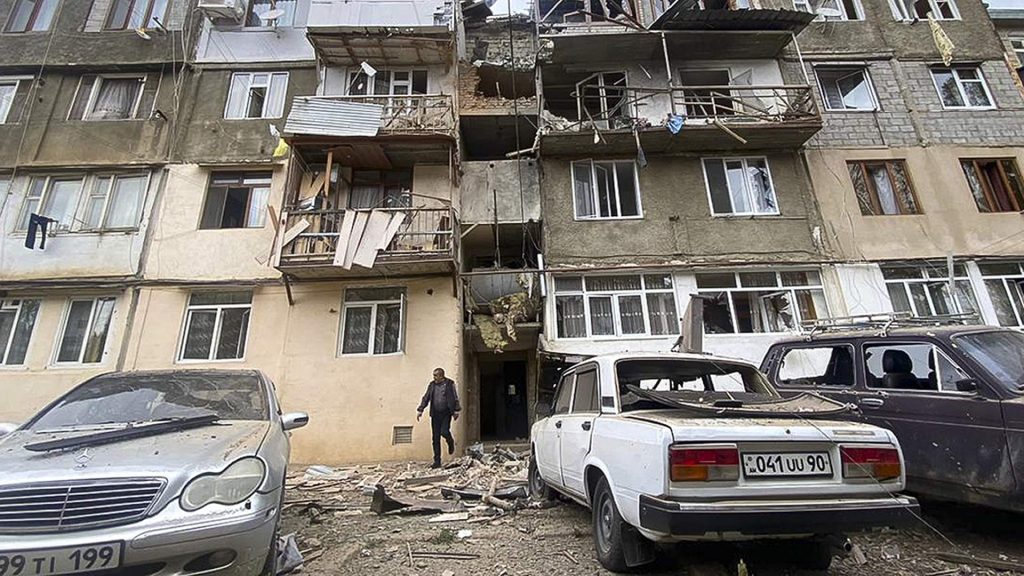 В Украине невозможно отстроить полностью разрушенные войной города &#8212; глава Мининфраструктуры