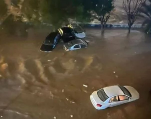 Не менее 2000 погибших, без вести пропали до 6000 человек: в Ливии после дождей прорвало плотину