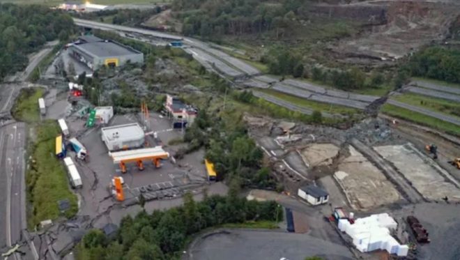 В Швеции из-за оползня обвалилась автомагистраль: в проем упали автомобили