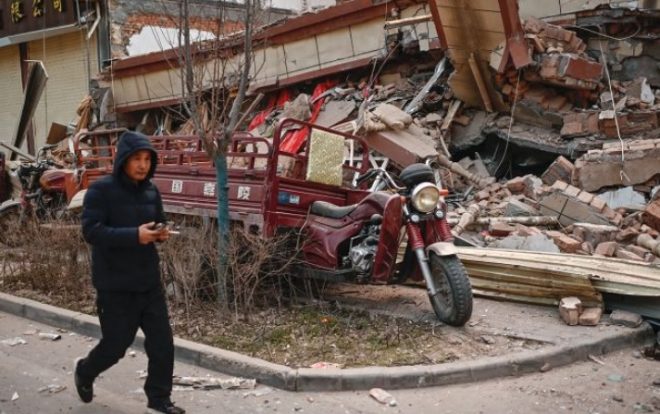 В Китае количество жертв землетрясения возросло до 149 человек, более 1000 пострадавших