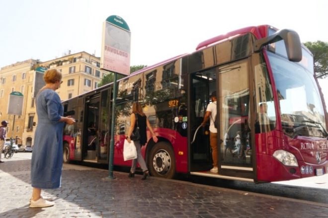 В Италии по всей стране бастуют водители общественного транспорта