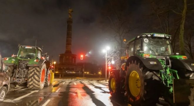 Есть жалобы на &#171;кумовство&#187; и &#171;хищения&#187; во власти: в нескольких городах Германии фермеры сегодня снова проводят забастовку