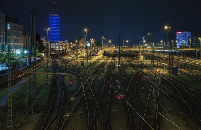 В Германии остановлены 80% поездов: железнодорожники начали забастовку, которая завершится 12 января