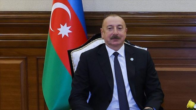 На досрочных президентских выборах в Азербайджане выиграл Ильхам Алиев