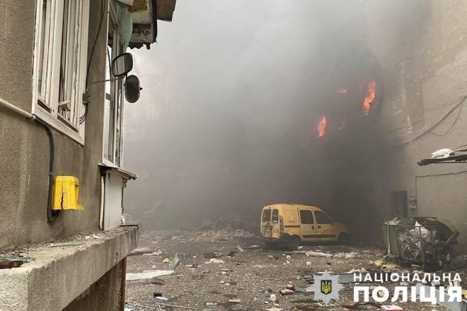 Атака РФ 7 февраля: разрушены десятки домов в Николаеве и Киевской области, жители одного района Киева без отопления