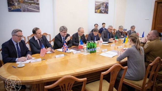 На встрече с послами G7 глава СБУ Малюк обсудил ситуацию со скандалом с журналистами Bihus.Info
