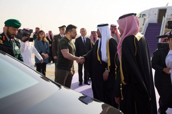 Зеленский прибыл с визитом в Саудовскую Аравию: что известно о программе визита