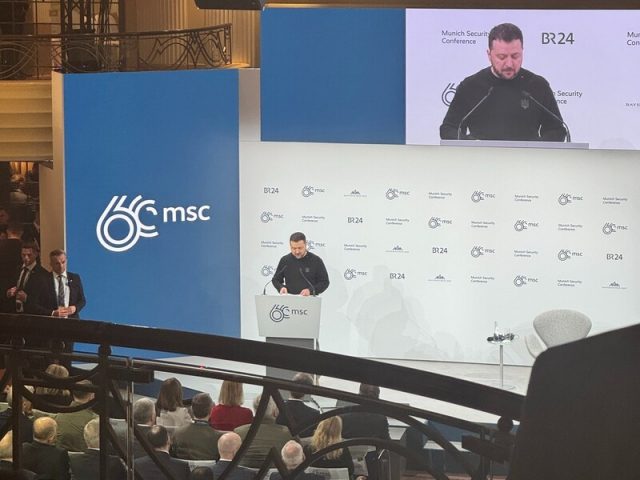 Зеленский подвел итоги визита в Мюнхен: есть договоренности об оборонных пакетах
