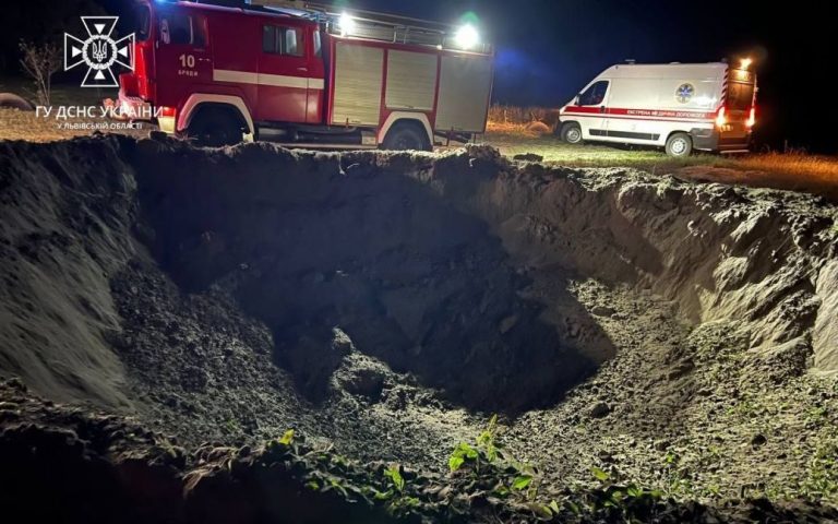 РФ атаковала Львовскую область ракетами и &#171;шахедами&#187;: поврежден критический объект инфраструктуры