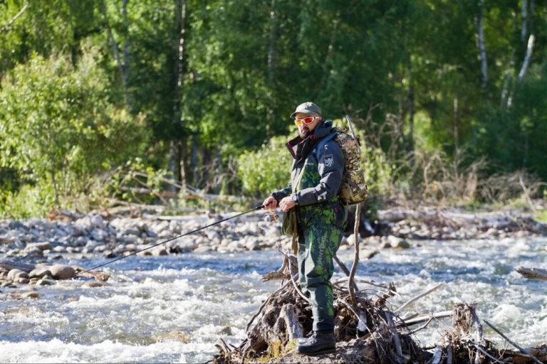 Даже рыбаки и грибники не могут подойти на 5 км к границе: в Украине гражданским уже выдают разрешения для посещения приграничной зоны